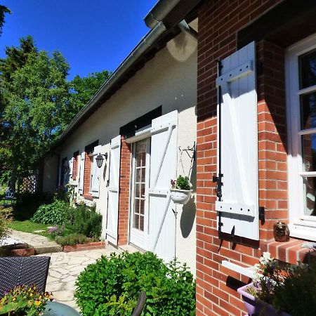 Chambres D'Hotes Les Muscaris Feins-en-Gatinais Ngoại thất bức ảnh
