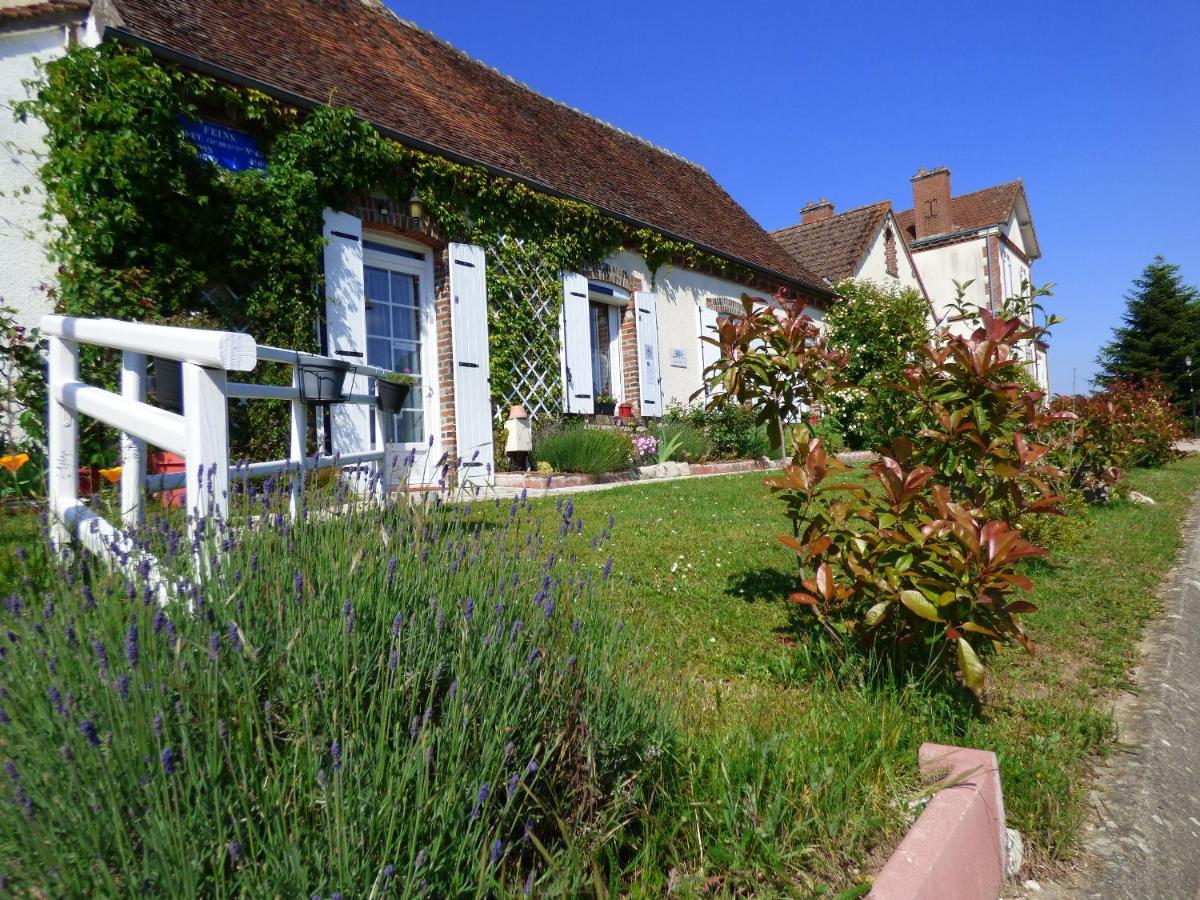 Chambres D'Hotes Les Muscaris Feins-en-Gatinais Ngoại thất bức ảnh