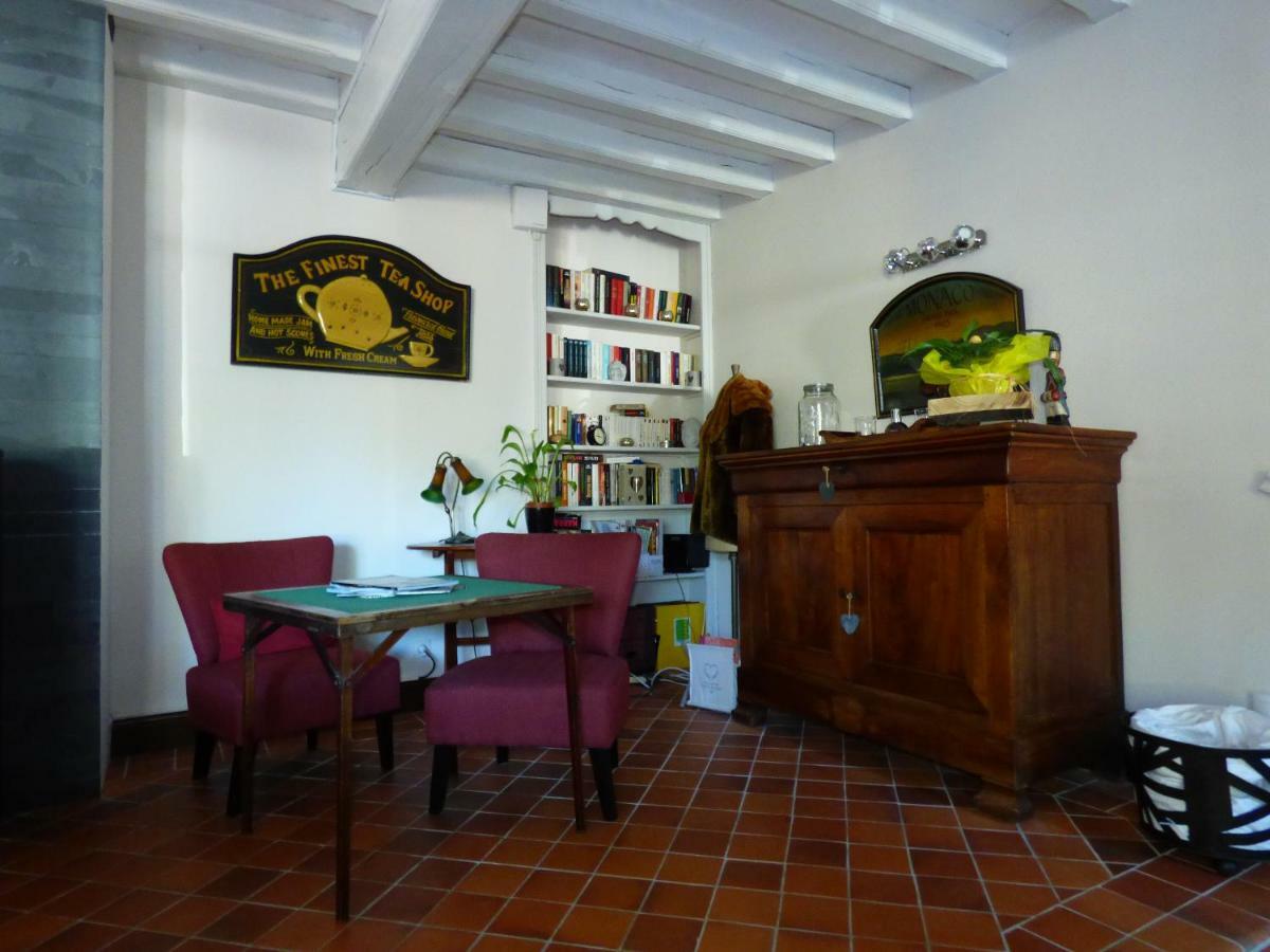 Chambres D'Hotes Les Muscaris Feins-en-Gatinais Ngoại thất bức ảnh